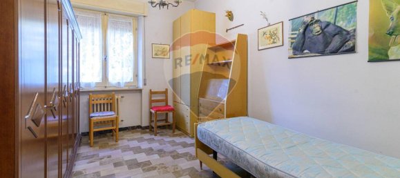 Квартира с 4 комнатами в Ези, Италия № 2289 5