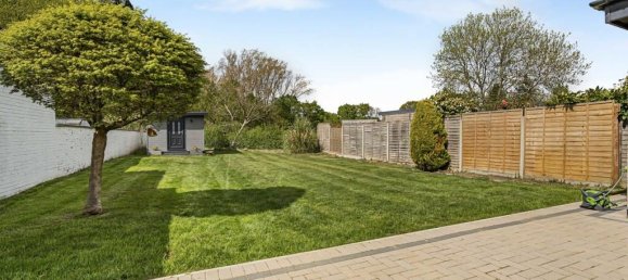 4 Schlafzimmer Haus in Virginia Water, United Kingdom, Nr. 8621 8