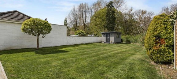 4 Schlafzimmer Haus in Virginia Water, United Kingdom, Nr. 8621 23