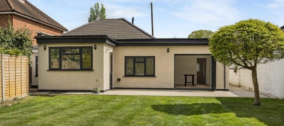 4 Schlafzimmer Haus in Virginia Water, United Kingdom, Nr. 8621 27