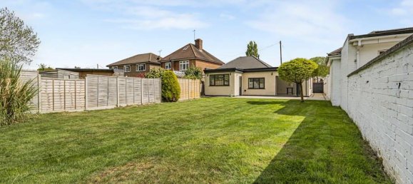 4 Schlafzimmer Haus in Virginia Water, United Kingdom, Nr. 8621 26