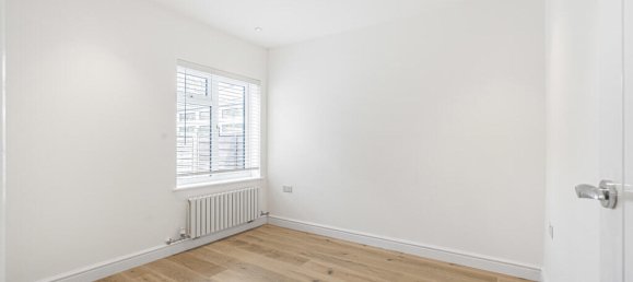 4 Schlafzimmer Haus in Virginia Water, United Kingdom, Nr. 8621 18