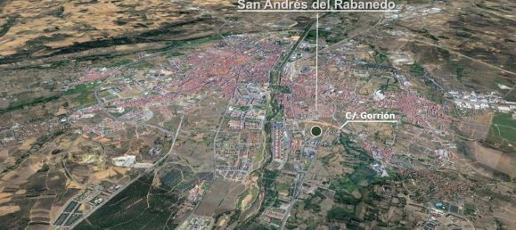 418m² Land in San Andres del Rabanedo, Spain No. 84787 3