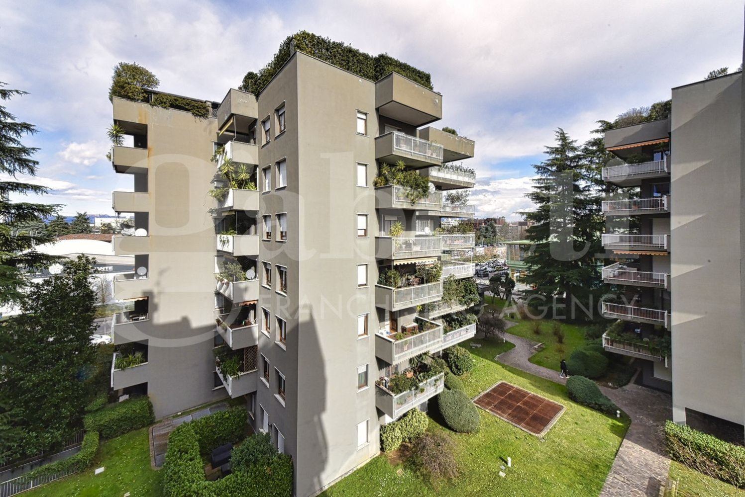 4غرفة شقة في Monza, Italy رقم 314713