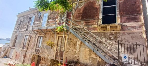 Apartamento de 8 divisões em Syracuse, Italy N.º 250469 8