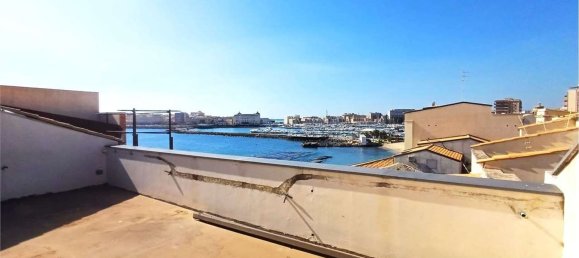 Apartamento de 8 divisões em Syracuse, Italy N.º 250469 6