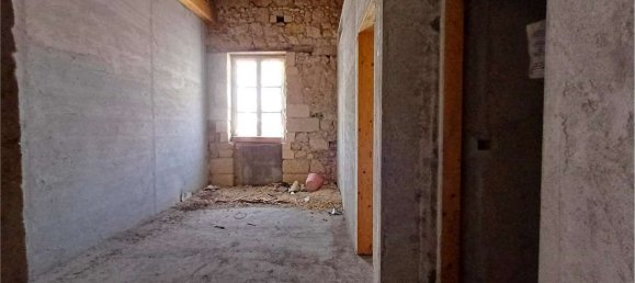 Apartamento de 8 divisões em Syracuse, Italy N.º 250469 10