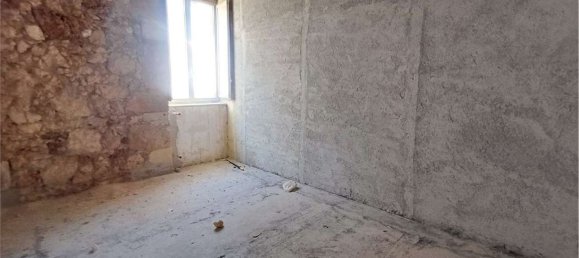 Apartamento de 8 divisões em Syracuse, Italy N.º 250469 7