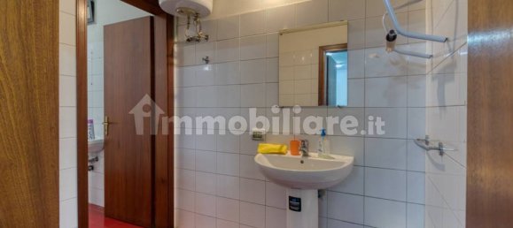 Коммерческая недвижимость с 3 комнатами в Мессина, Италия № 119283 18