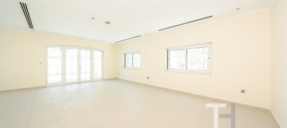 Villa de 3 dormitorios en Jumeirah Park, UAE No. 95268 16
