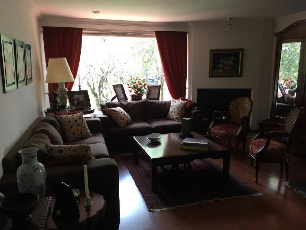 Дом с 3 спальнями в Богота, Колумбия № 11075