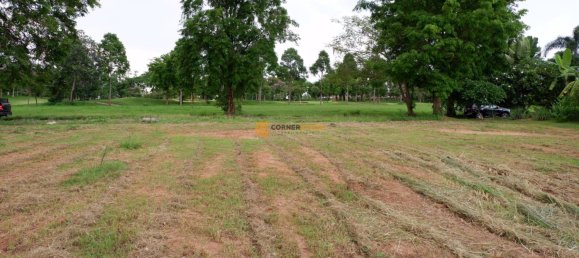  Commercial property in Chonburi, Thailand No. 1859 13