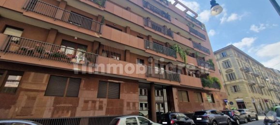 3 Schlafzimmer Wohnung in Turin, Italy, Nr. 326839 2