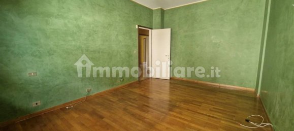3 Schlafzimmer Wohnung in Turin, Italy, Nr. 326839 9