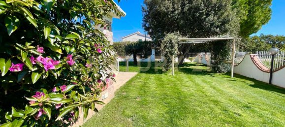 Вилла с 12 комнатами в Орбетелло, Италия № 44289 3