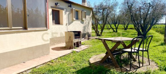 Вилла с 12 комнатами в Орбетелло, Италия № 44289 2