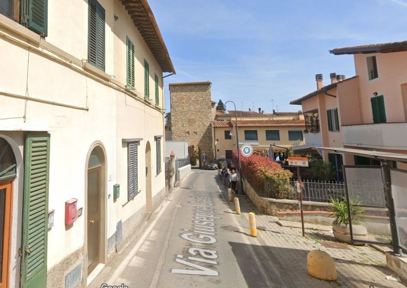 3 rooms Apartment in Signa, Italy No. 91775