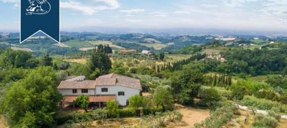 Casa de 6 dormitorios en Montespertoli, Italy No. 329298 2