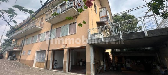 Edifício de 5 divisões em Orio al Serio, Italy N.º 361449 7