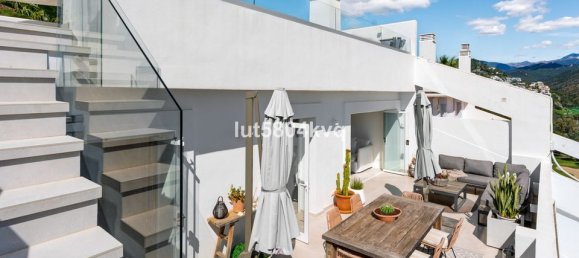 3 chambres Penthouse à La Quinta, Spain No. 186048 10