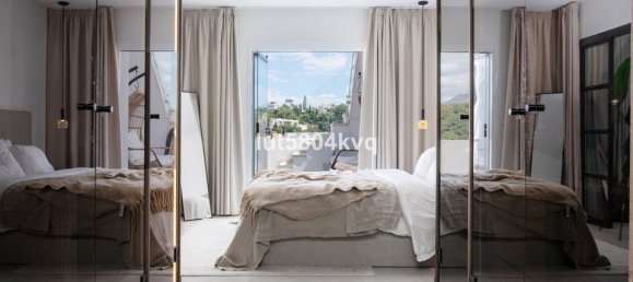 3 chambres Penthouse à La Quinta, Spain No. 186048 5