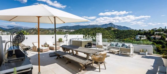 3 chambres Penthouse à La Quinta, Spain No. 186048 9