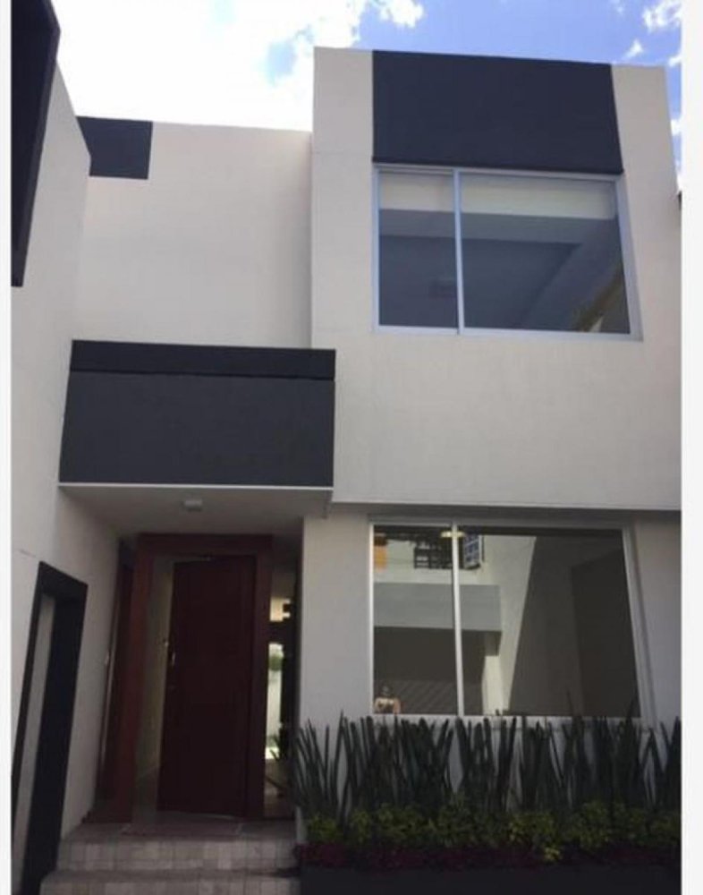 3 bedrooms House in Mexicali, Mexico No. 160941