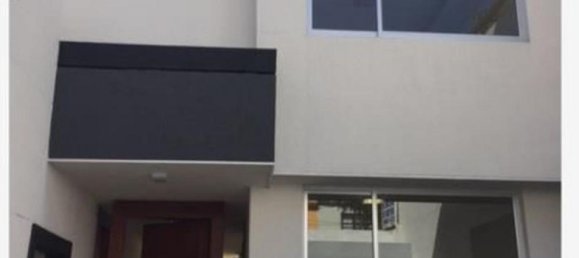 3 bedrooms House in Mexicali, Mexico No. 160941 2