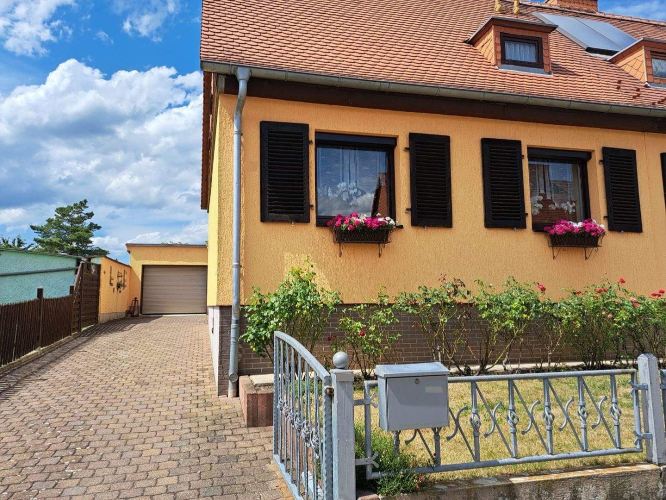 4 rooms Townhouse in Weimarer Land, Germany No. 287718