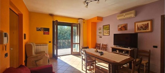 3 bedrooms Apartment in Collazzone, Italy No. 352902 3