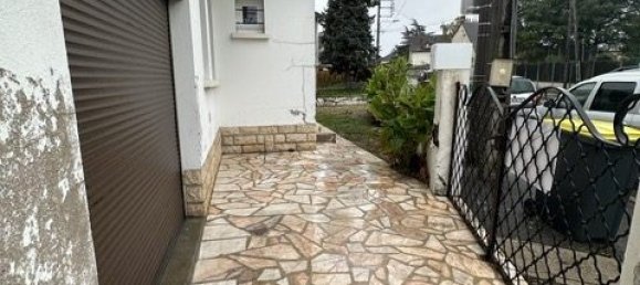 4 bedrooms Villa in Romorantin-Lanthenay, France No. 77915 6