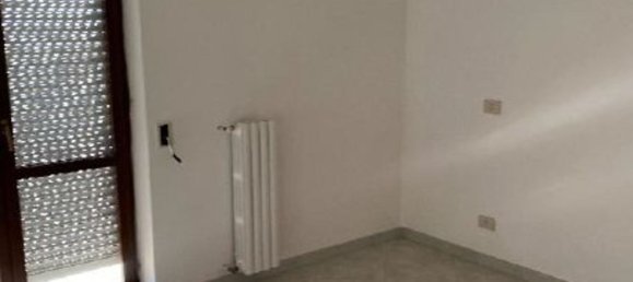 3 rooms Apartment in Bitetto, Italy No. 98980 10