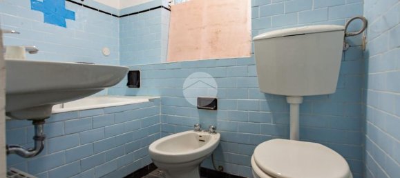 4 rooms House in Val della Torre, Italy No. 301194 8