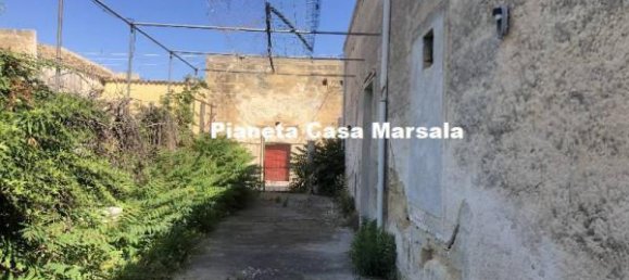 4 rooms House in Marsala, Italy No. 139554 2