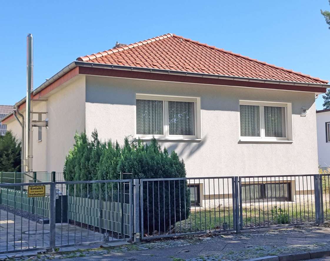 Bungalow de 4 habitaciónes en Rudow, Germany No. 333159