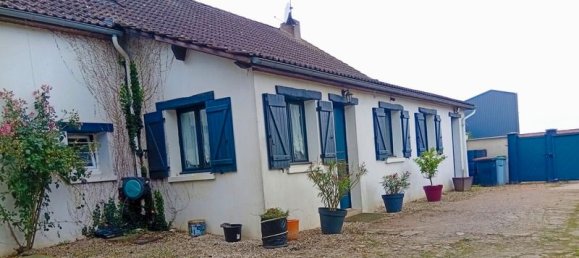 3 bedrooms House in Beauvilliers, France No. 334063 2