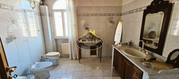 6-Zimmer Villa in Rome, Italy, Nr. 64033 33