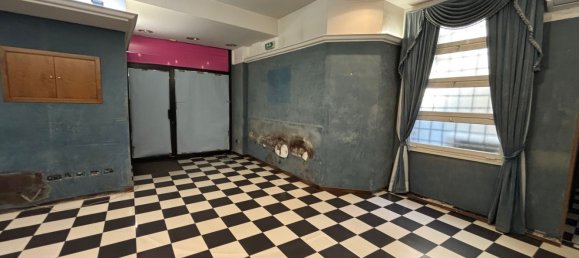 155m² Office in Bologna, Italy No. 303780 13