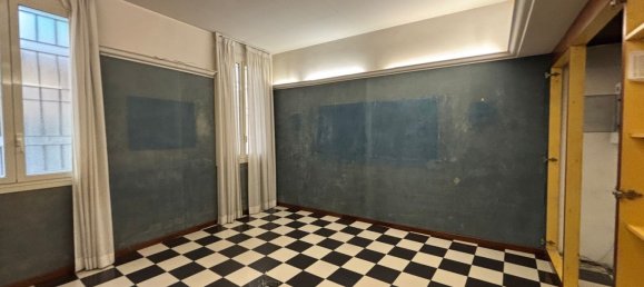 155m² Office in Bologna, Italy No. 303780 7