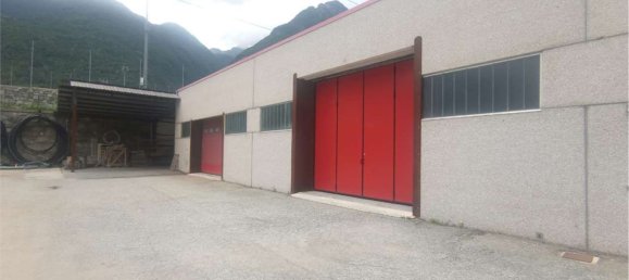 Склад 1000м² в Иссонь, Италия № 41874 3