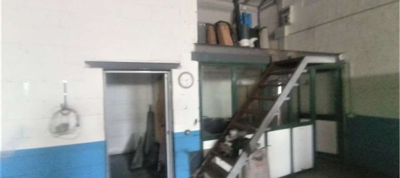 Склад 1000м² в Иссонь, Италия № 41874 14