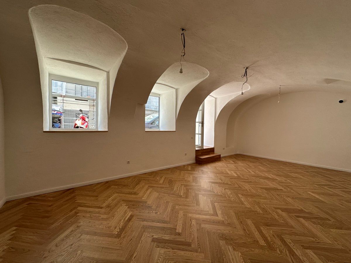 Propriété commerciale à Alsergrund, Austria 78m² No. 129693