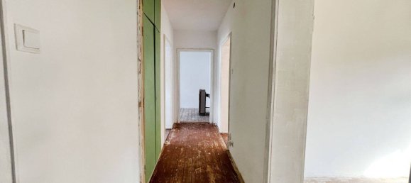 3-salle Appartement à Roth, Germany No. 270928 4