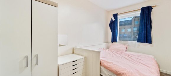 2 bedrooms Apartment in Feltham, United Kingdom No. 9835 8