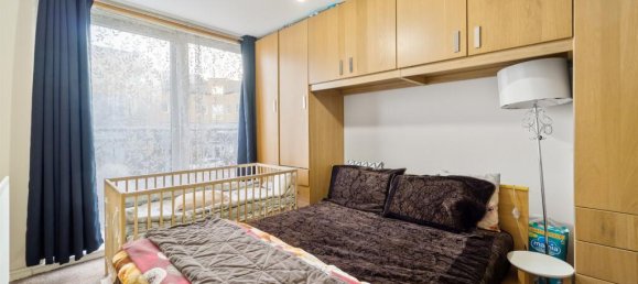 2 bedrooms Apartment in Feltham, United Kingdom No. 9835 10