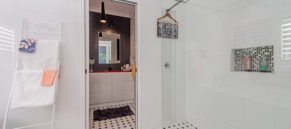 Casa de 4 dormitorios en Tamborine Mountain, Australia No. 504 11