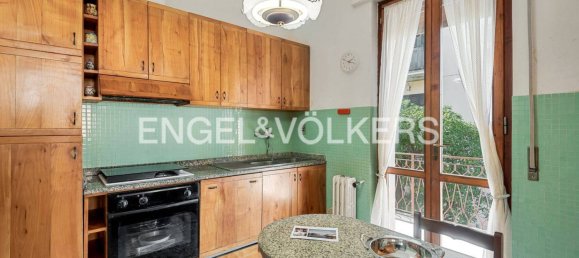 4 bedrooms Villa in Pisa, Italy No. 51066 7