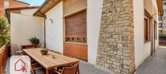 4 bedrooms Villa in Pisa, Italy No. 51066 29