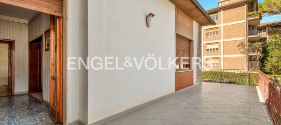 4 bedrooms Villa in Pisa, Italy No. 51066 28