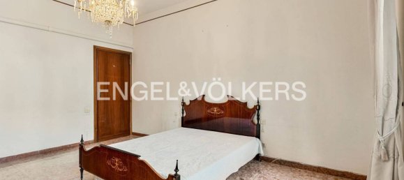 4 bedrooms Villa in Pisa, Italy No. 51066 22